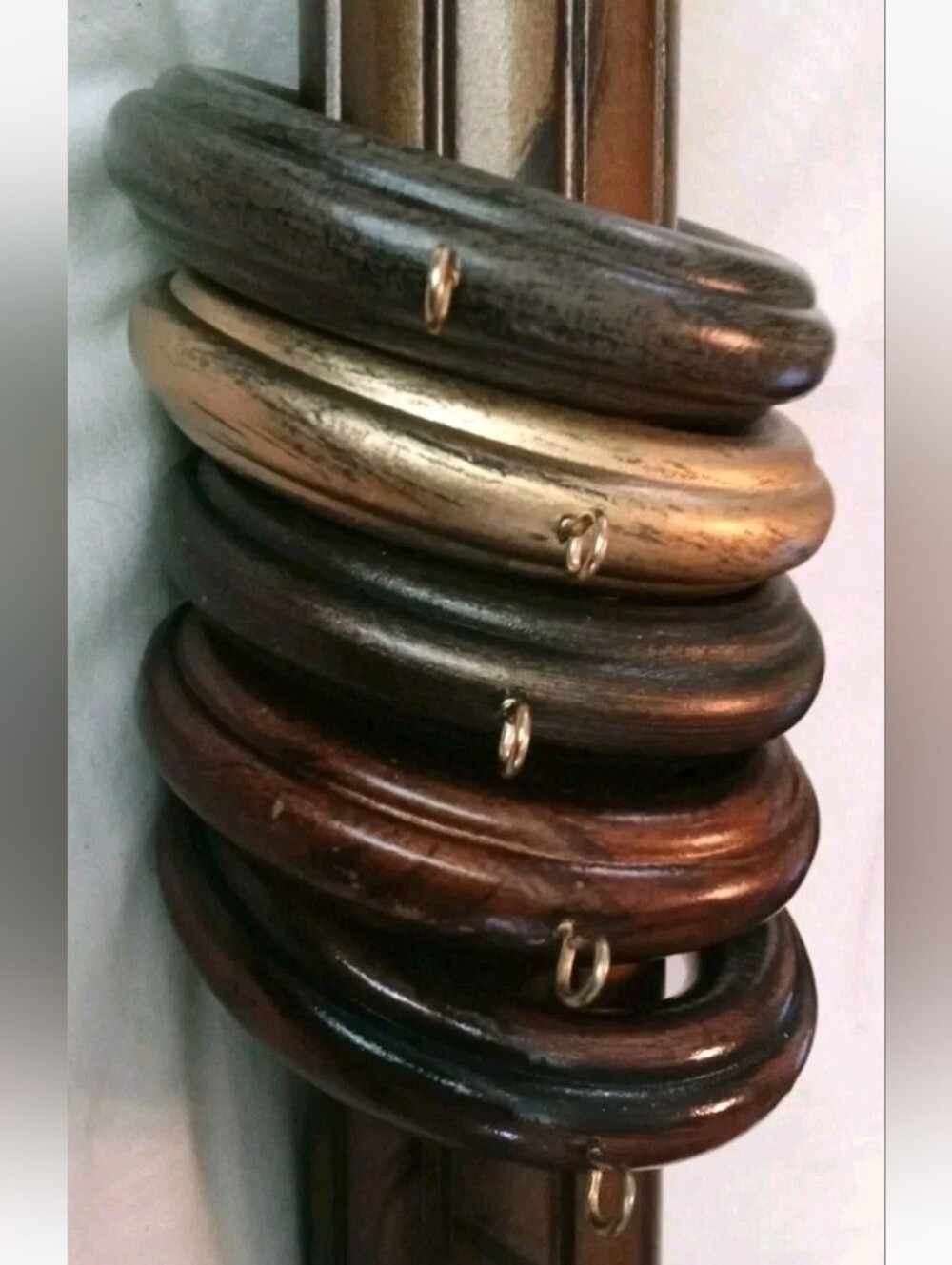 (5) Kirsch Wood Curtain Drapery Rod Rings 2.5". Multi-Colors. Replacements.